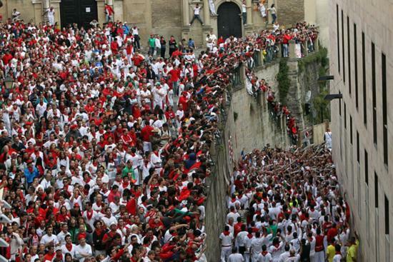El Mirador De La Cuesta De Santo Domingo Leilighet Pamplona Eksteriør bilde